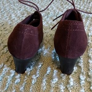 Clarks Shoes - Clarks Brown Suede Booties Clarks Shoes - Clarks Brown Suede Booties